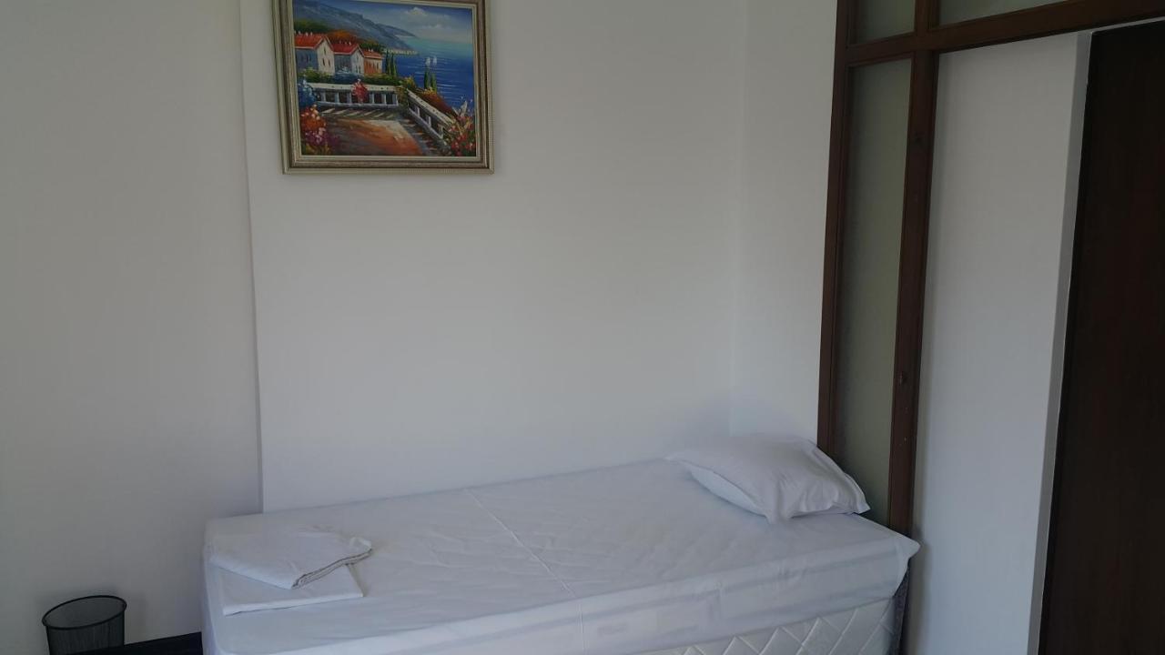 Central Beach Guest Rooms Burgas by Eksteriør bilde