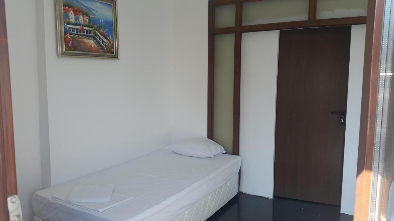 Central Beach Guest Rooms Burgas by Eksteriør bilde